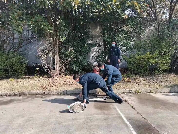 大型活動的時候，保安人員一般會制定這樣的應對措施的！