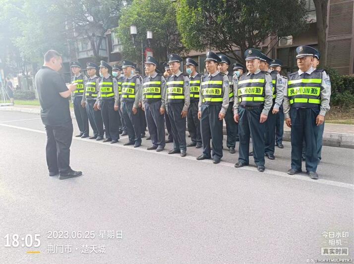 怎么樣才能在襄陽獵鷹保安公司更好的完善自己呢？
